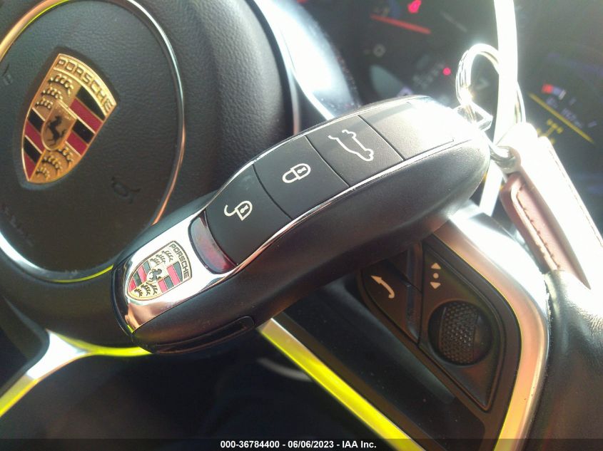 2017 PORSCHE MACAN - WP1AA2A59HLB01778