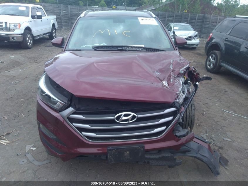 2017 HYUNDAI TUCSON LIMITED/SPORT AND ECO/SE - KM8J3CA44HU495673