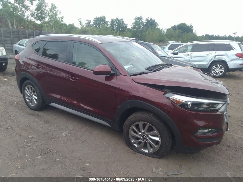 2017 HYUNDAI TUCSON LIMITED/SPORT AND ECO/SE - KM8J3CA44HU495673