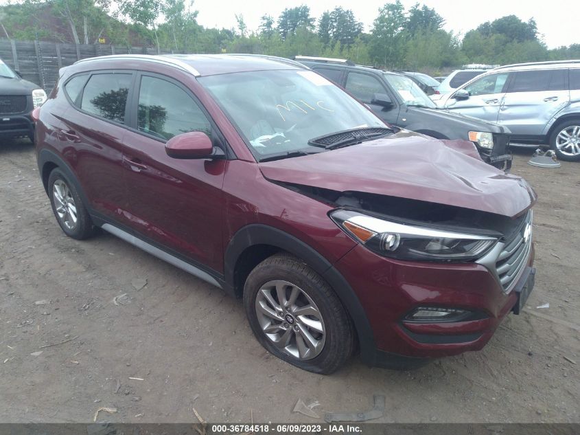 2017 HYUNDAI TUCSON LIMITED/SPORT AND ECO/SE - KM8J3CA44HU495673