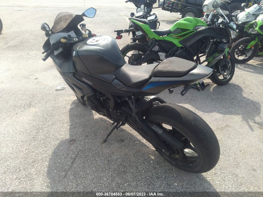 2018 SUZUKI GSX-R1000 - JS1DM11B5J2100011