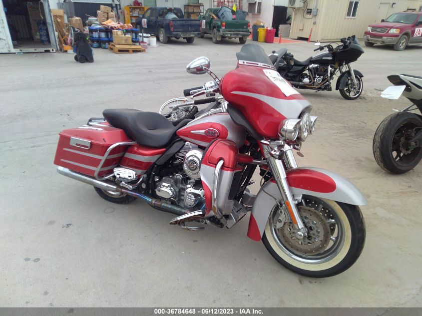 2008 HARLEY-DAVIDSON FLHTCUSE3 1HD1PR81X8Y960228