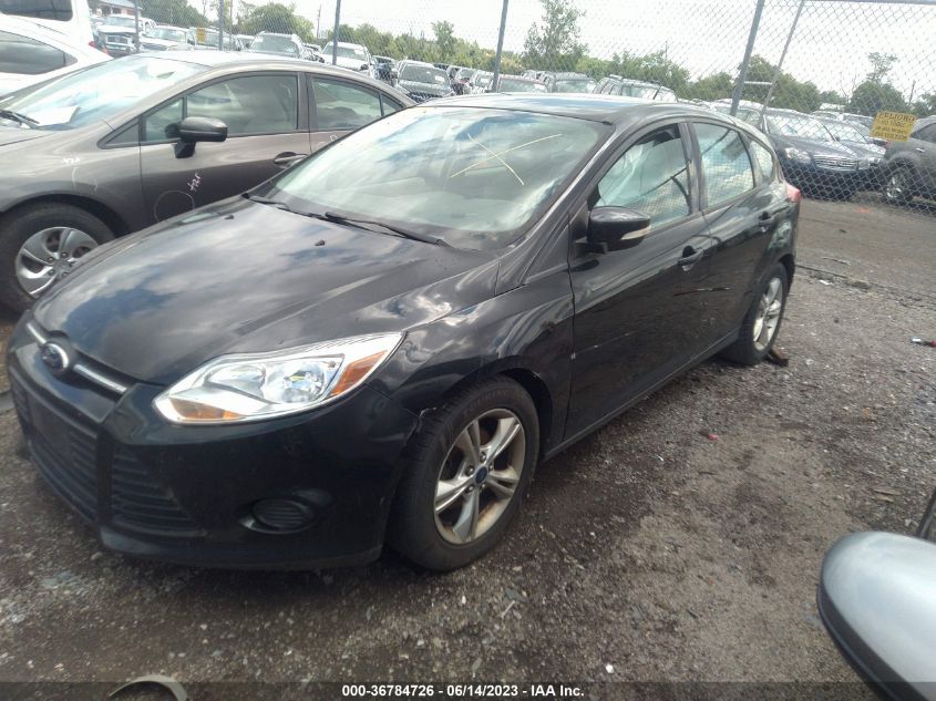 2014 FORD FOCUS SE - 1FADP3K25EL182237