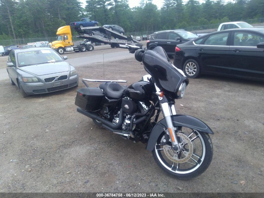 2016 HARLEY-DAVIDSON FLHXS STREET GLIDE SPECIAL - 1HD1KRM1XGB630062