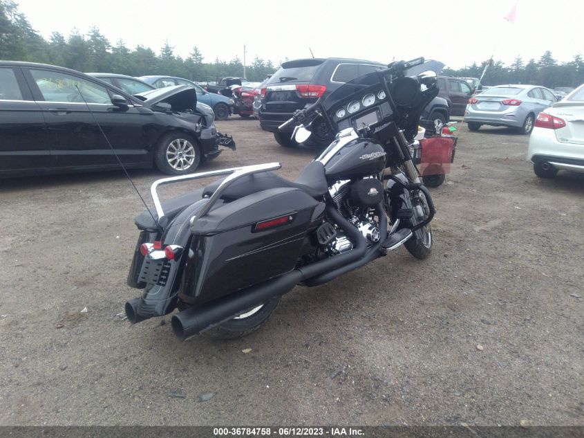 2016 HARLEY-DAVIDSON FLHXS STREET GLIDE SPECIAL - 1HD1KRM1XGB630062