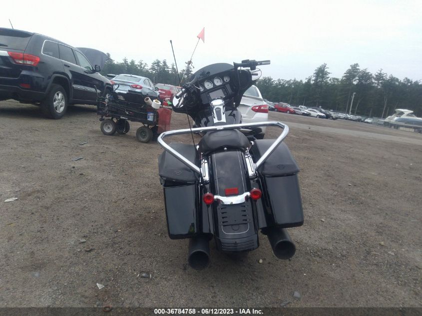 2016 HARLEY-DAVIDSON FLHXS STREET GLIDE SPECIAL - 1HD1KRM1XGB630062