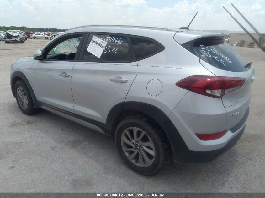 2017 HYUNDAI TUCSON SE - KM8J33A48HU325638