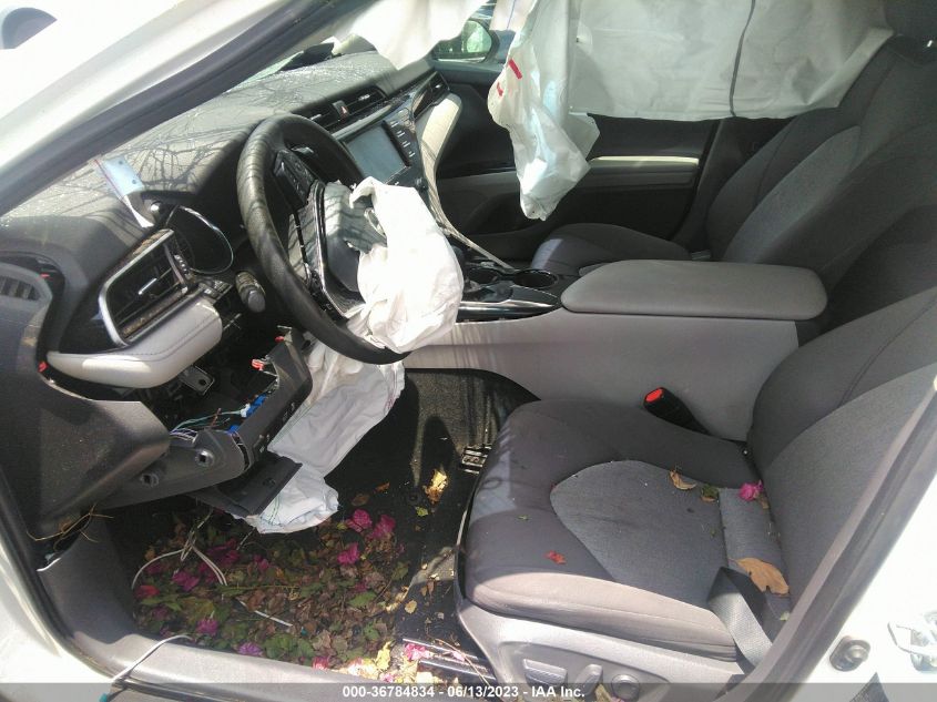 2020 TOYOTA CAMRY LE - 4T1C11AK8LU343907