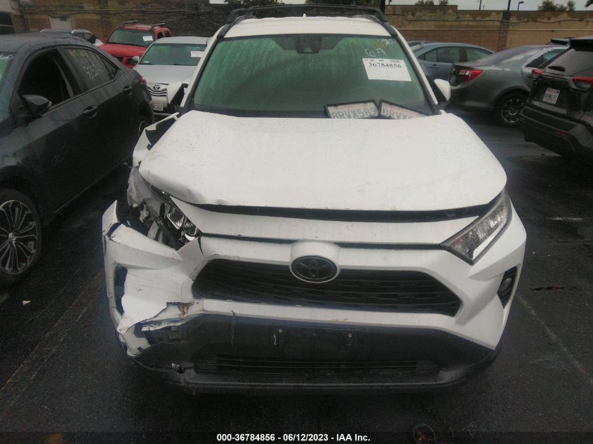 2020 TOYOTA RAV4 XLE - 2T3W1RFV3LC065537