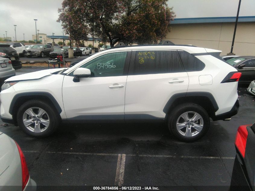 2020 TOYOTA RAV4 XLE - 2T3W1RFV3LC065537