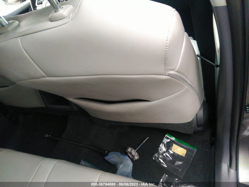 2018 TOYOTA CAMRY SE - 4T1B11HK4JU602472