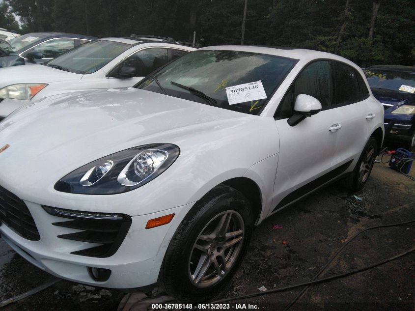 2017 PORSCHE MACAN - WP1AA2A51HLB04190