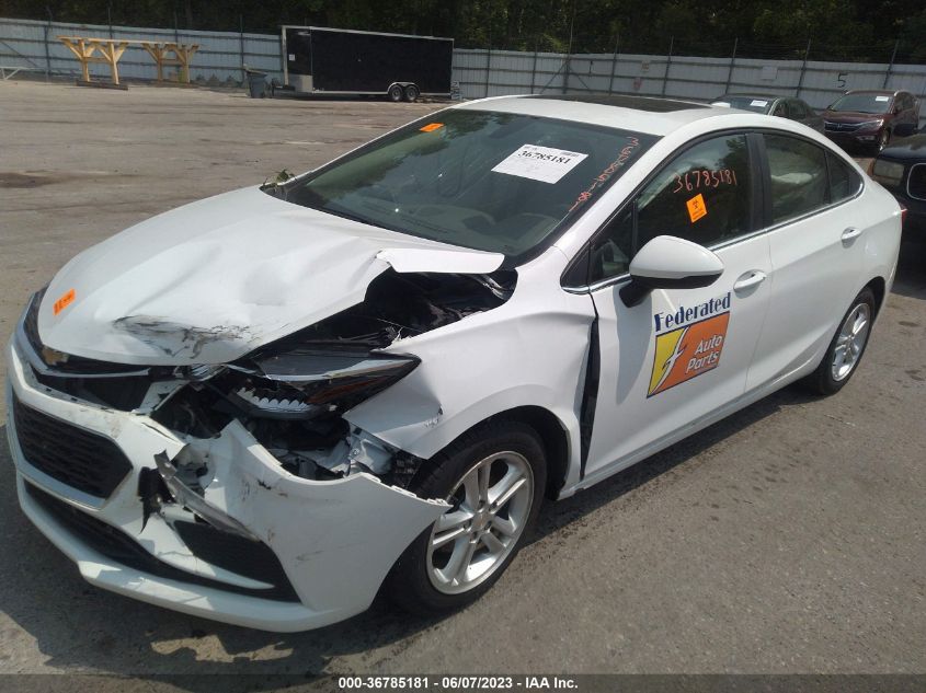 2018 CHEVROLET CRUZE LT - 1G1BE5SM0J7160405
