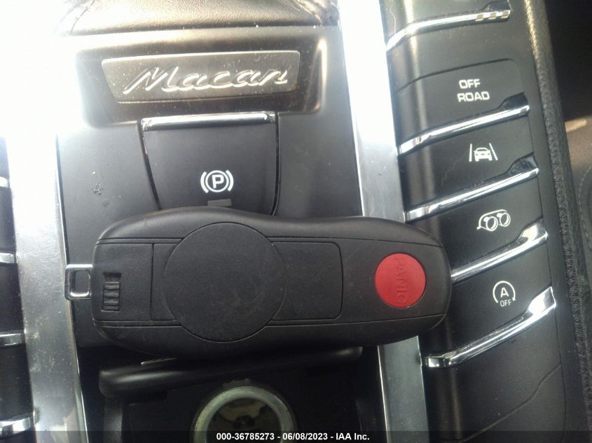 2018 PORSCHE MACAN - WP1AA2A5XJLB25464