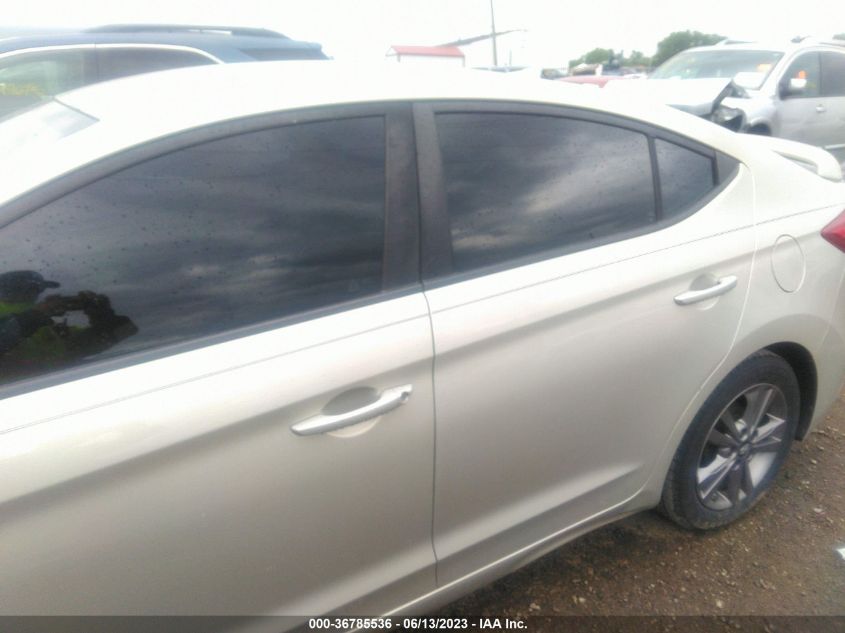 2017 HYUNDAI ELANTRA SE - 5NPD84LF9HH097781
