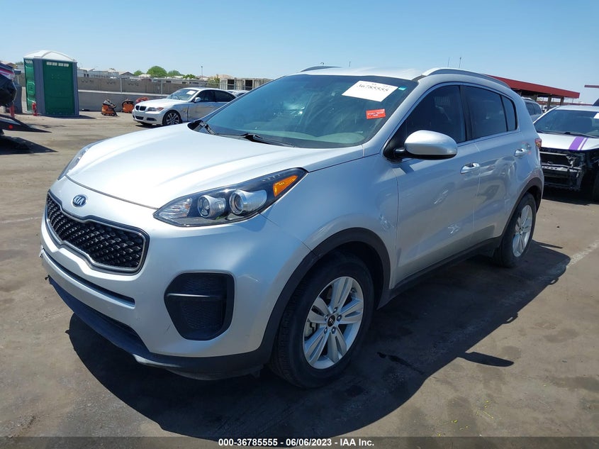VIN KNDPM3AC8K7531468 2019 KIA SPORTAGE LX