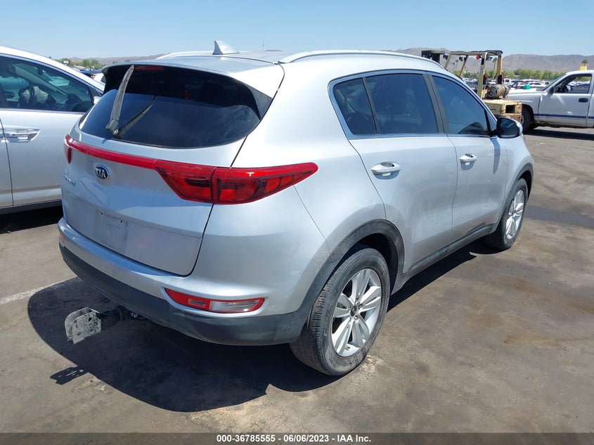 VIN KNDPM3AC8K7531468 2019 KIA SPORTAGE LX