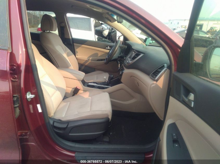 2016 HYUNDAI TUCSON LIMITED/SPORT AND ECO/SE - KM8J3CA29GU159451