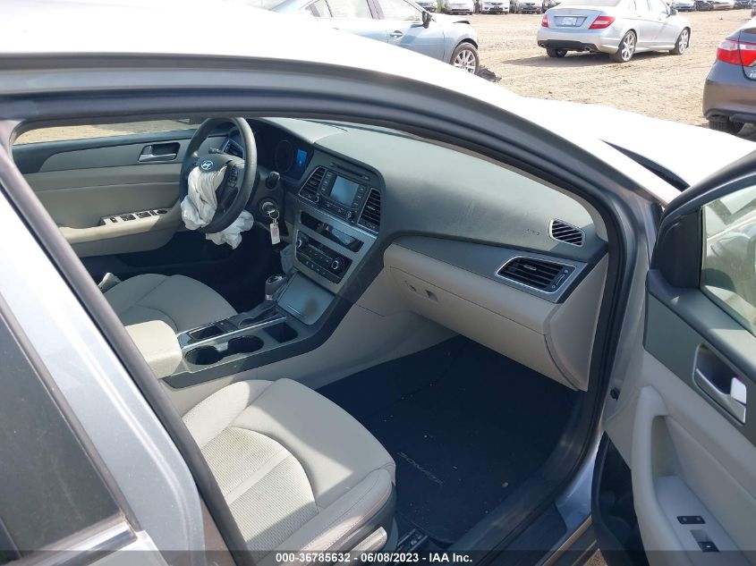 2015 HYUNDAI SONATA 2.4L SE - 5NPE24AF1FH210807