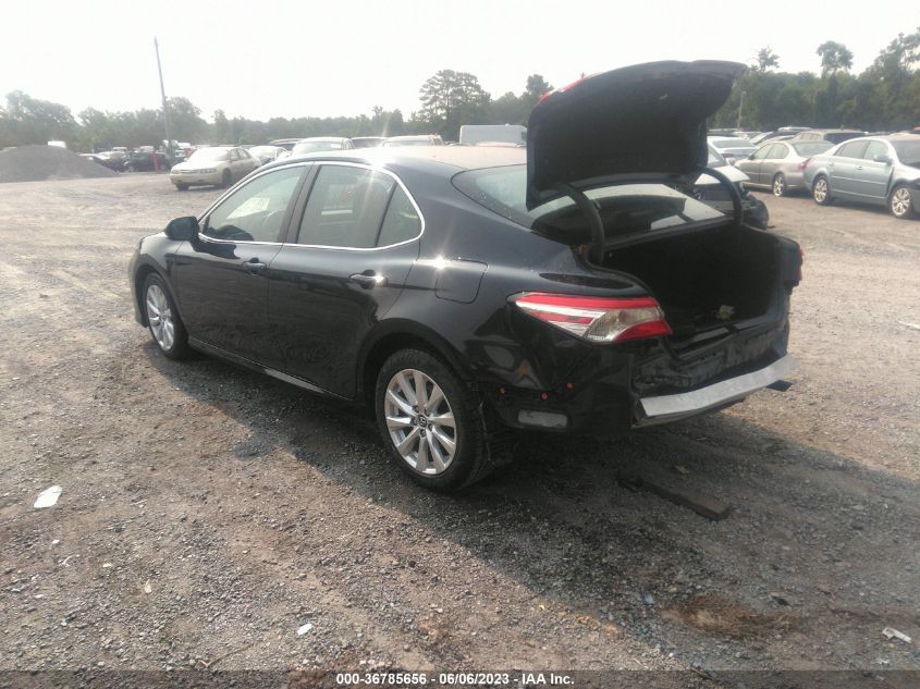 2018 TOYOTA CAMRY LE/SE/XLE/L - 4T1B11HK8JU627200