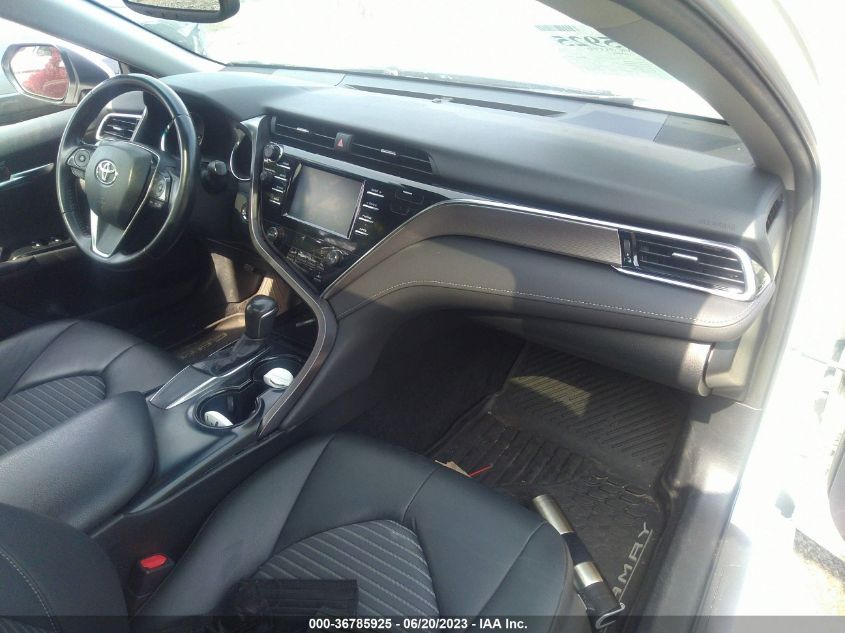 2018 TOYOTA CAMRY LE/SE/XLE/L - 4T1B11HK2JU634045