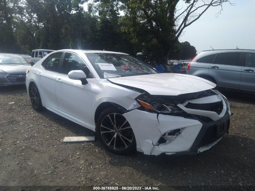 2018 TOYOTA CAMRY LE/SE/XLE/L - 4T1B11HK2JU634045