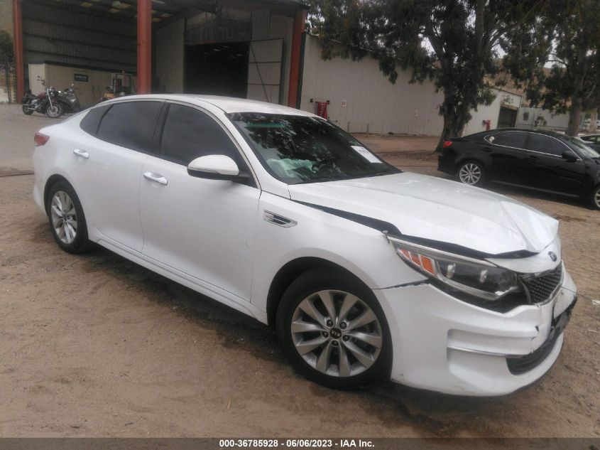 2017 KIA OPTIMA EX - 5XXGU4L39HG129395