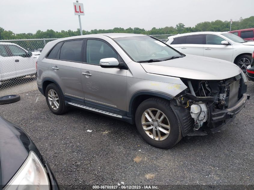 2015 KIA SORENTO LX - 5XYKT3A66FG661863