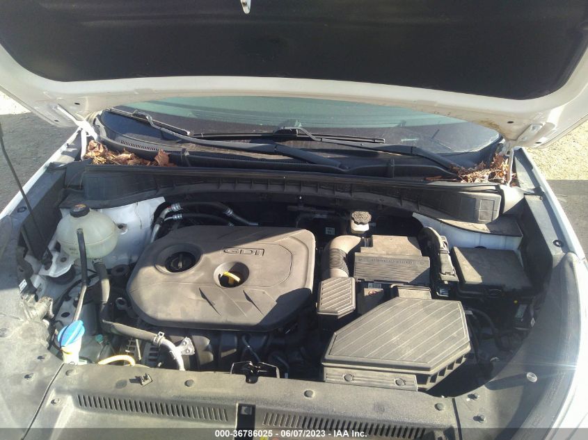 2017 HYUNDAI TUCSON SE - KM8J3CA42HU316904