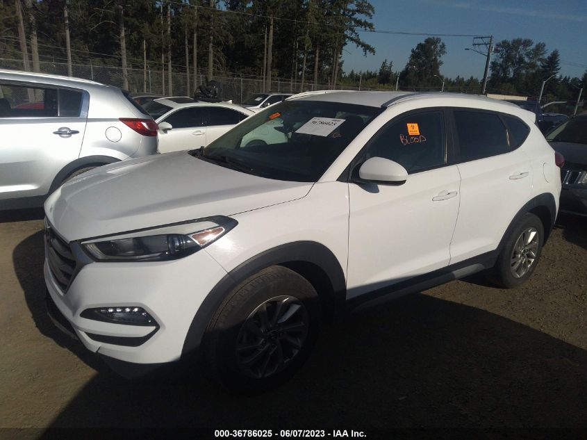 2017 HYUNDAI TUCSON SE - KM8J3CA42HU316904