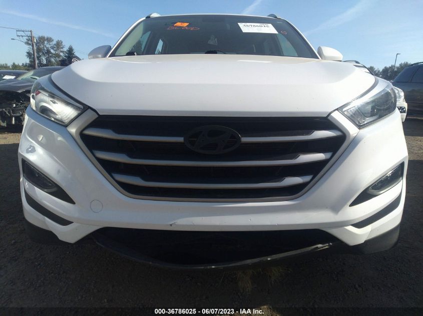 2017 HYUNDAI TUCSON SE - KM8J3CA42HU316904