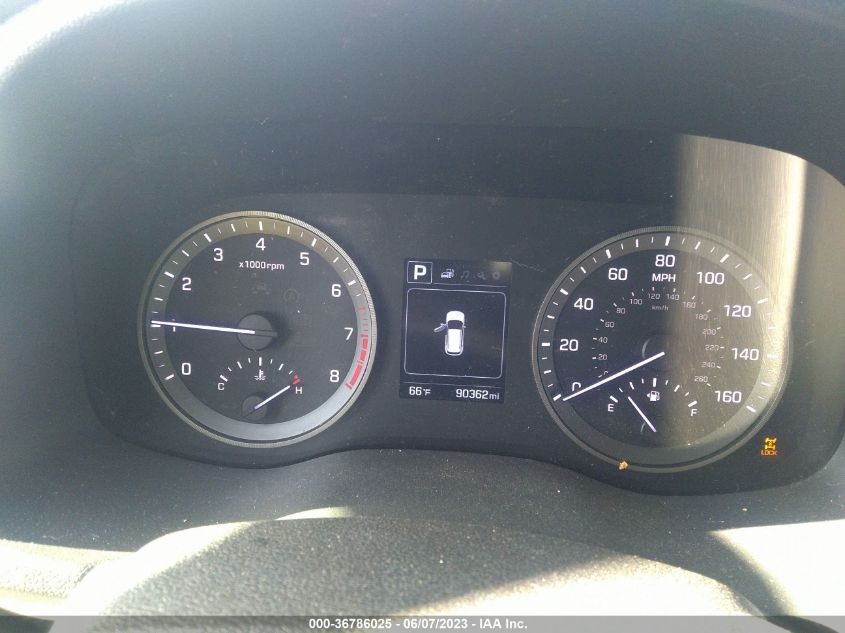 2017 HYUNDAI TUCSON SE - KM8J3CA42HU316904