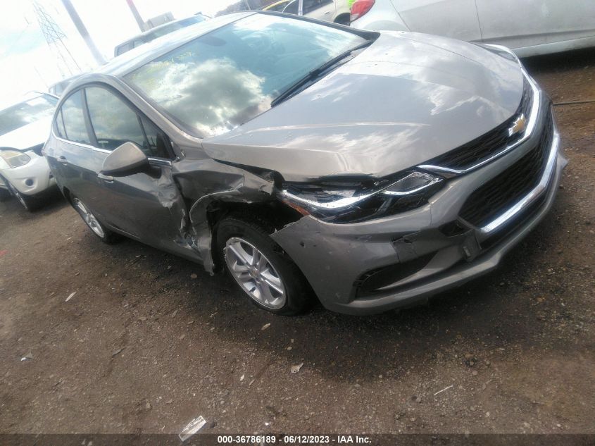 2018 CHEVROLET CRUZE LT - 1G1BE5SM1J7205027