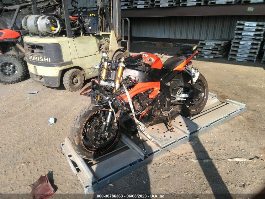 2009 YAMAHA YZFR6 JYARJ16E29A010562