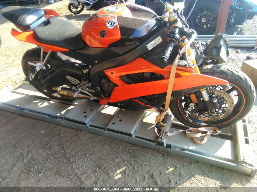 2009 YAMAHA YZFR6 JYARJ16E29A010562