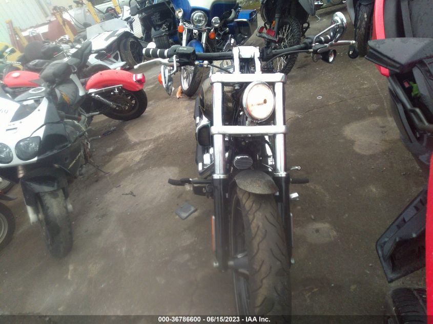 2016 HARLEY-DAVIDSON FXSB BREAKOUT 1HD1BFV1XGB030199