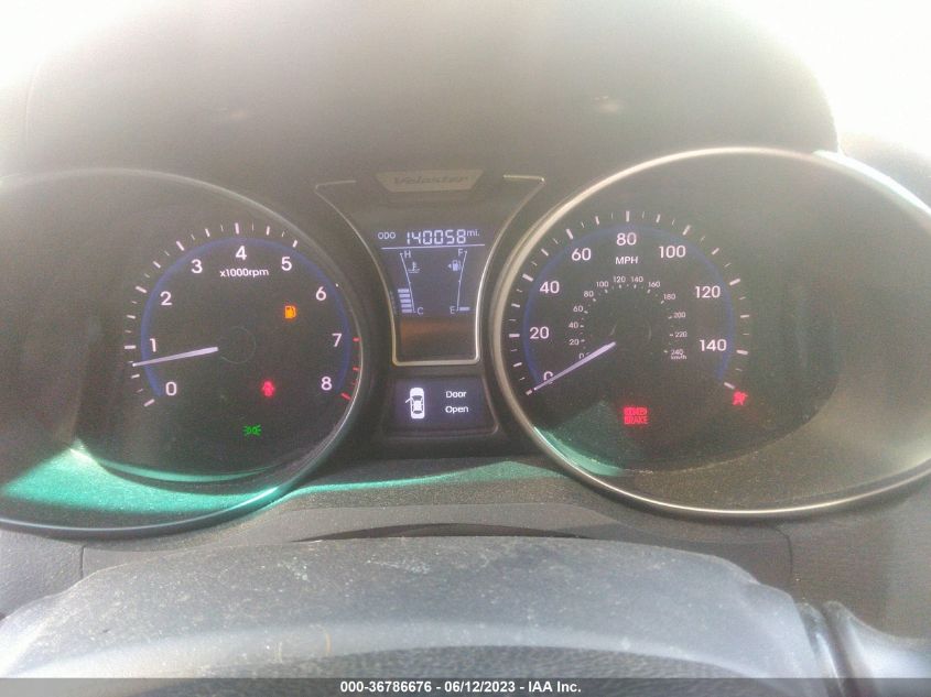 2013 HYUNDAI VELOSTER TURBO W/BLUE INT - KMHTC6AE2DU128591
