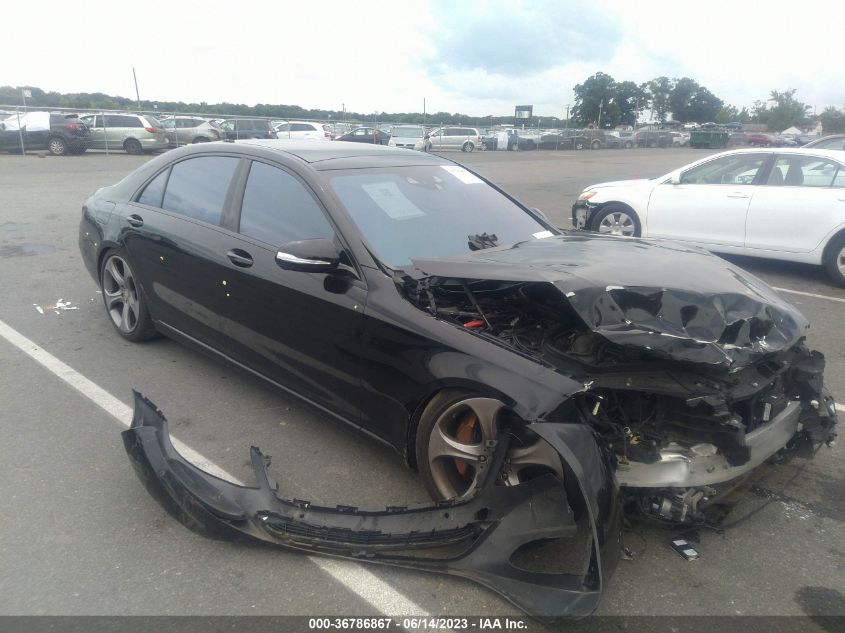 2015 MERCEDES-BENZ S-CLASS S 550 - WDDUG8FB1FA203122