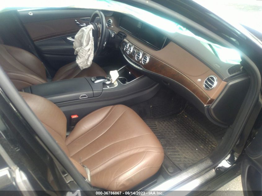 2015 MERCEDES-BENZ S-CLASS S 550 - WDDUG8FB1FA203122