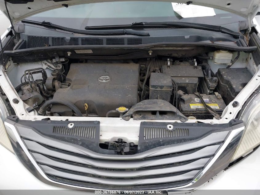 2015 TOYOTA SIENNA LE - 5TDKK3DCXFS684439