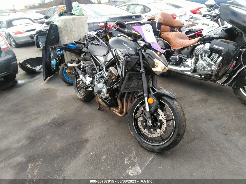 2017 KAWASAKI ZR900 - JKAZR2B10HDA16554