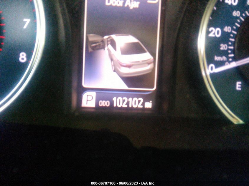 2016 TOYOTA CAMRY LE/XLE/SE/XSE - 4T4BF1FKXGR552678