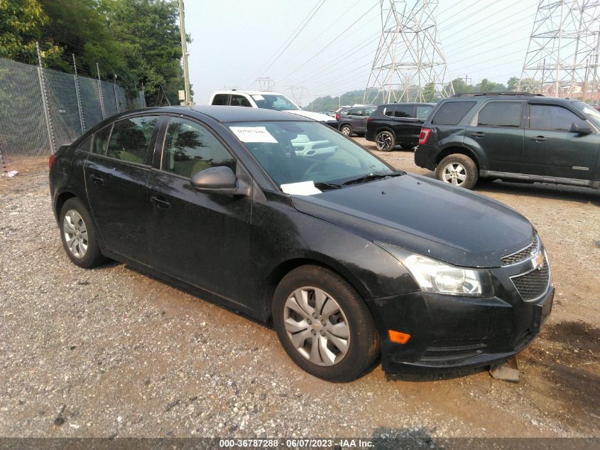 2013 CHEVROLET CRUZE LS - 1G1PA5SG7D7252661