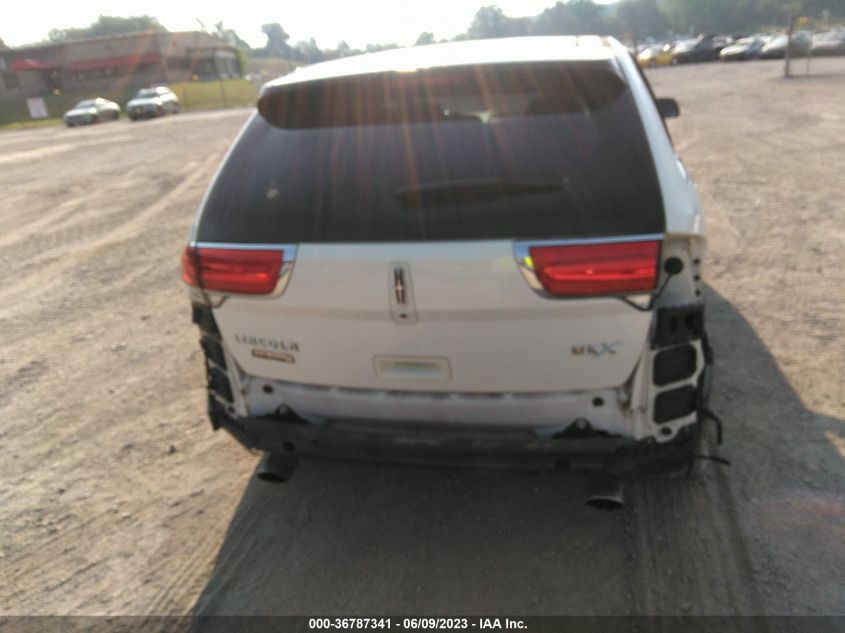 2013 LINCOLN MKX - 2LMDJ6JK8DBL09690