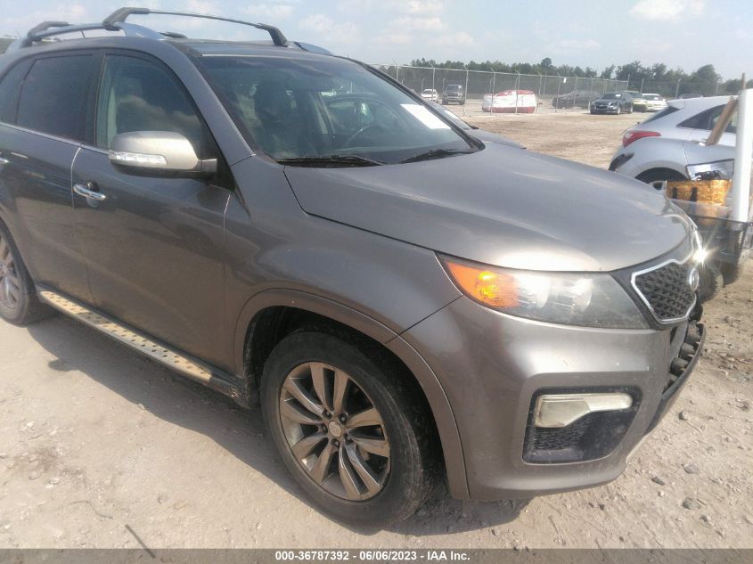 2013 KIA SORENTO SX - 5XYKW4A29DG347583