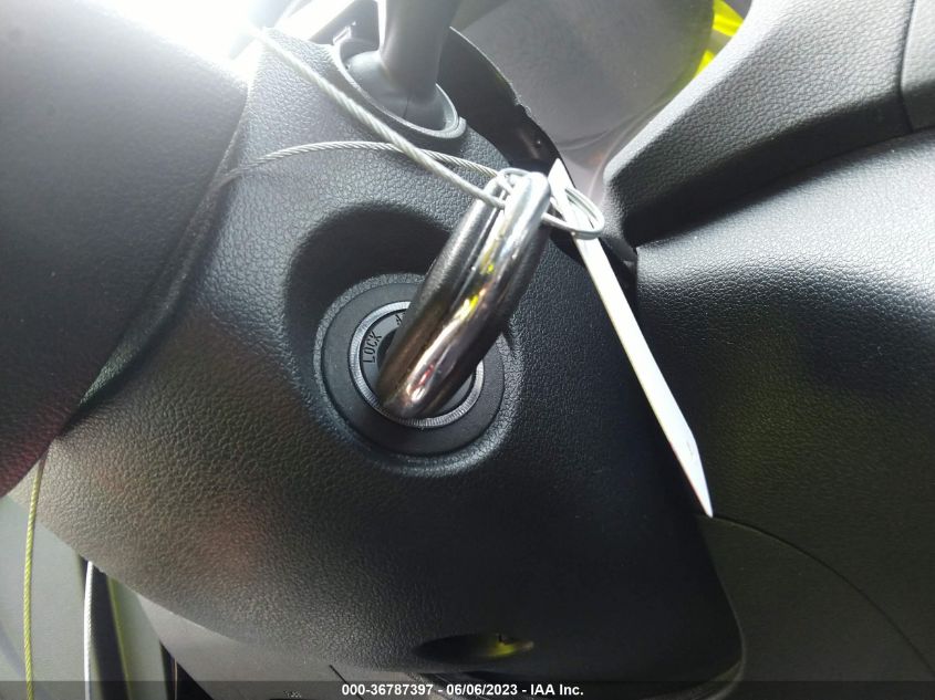 2017 HYUNDAI TUCSON SE - KM8J23A48HU564271
