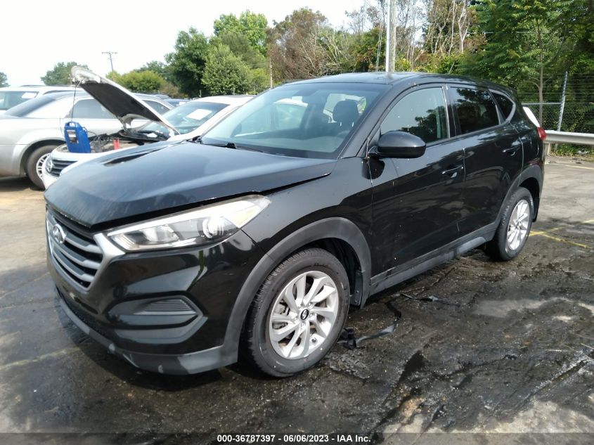 2017 HYUNDAI TUCSON SE - KM8J23A48HU564271