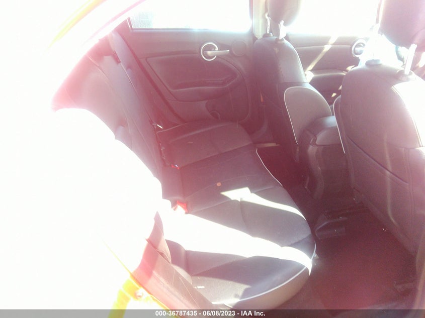 VIN ZFBCFXCB2HP594811 2017 FIAT 500X TREKKING