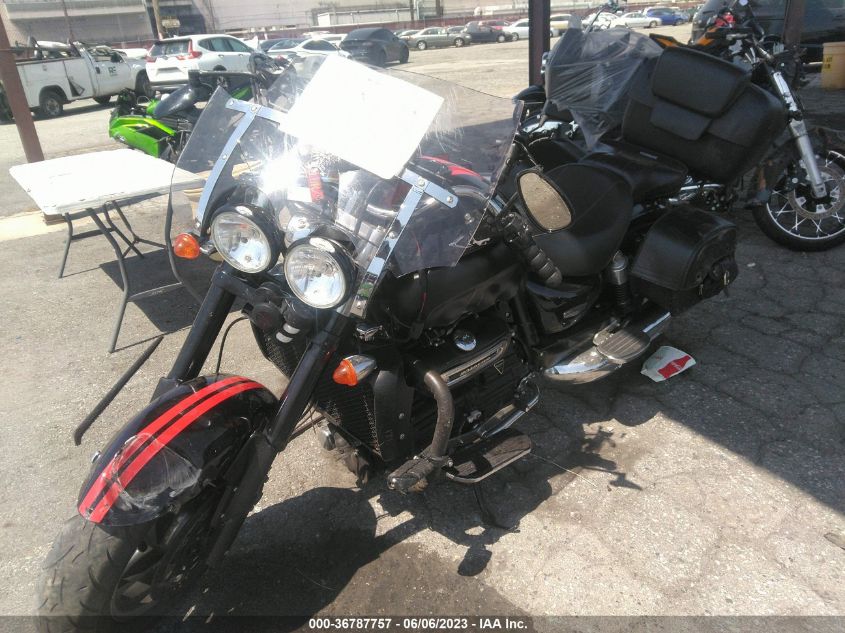 2017 TRIUMPH MOTORCYCLE ROCKET III ROADSTER - SMTC02L40HJ788079