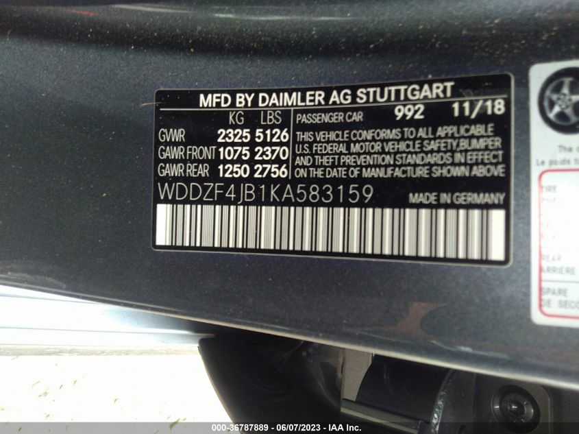2019 MERCEDES-BENZ E-CLASS E 300 - WDDZF4JB1KA583159